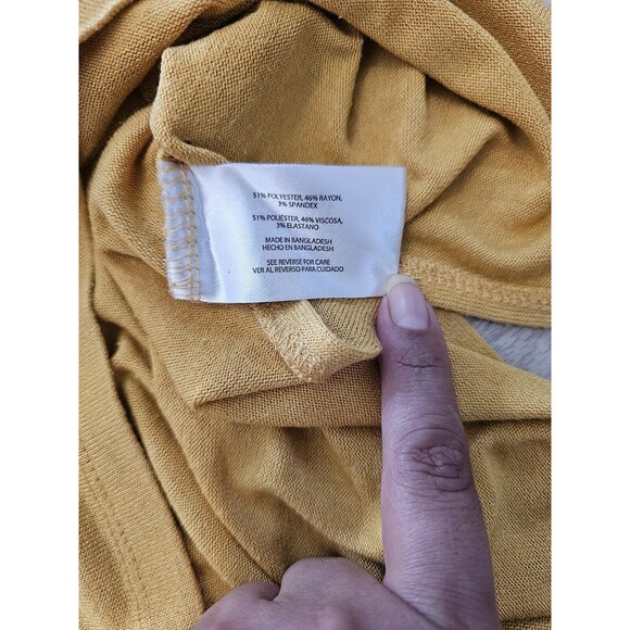 Orvis Shirt Womens Small Mustard Yellow Cap Short Sleeve V-Neck - Picture 5 of 6